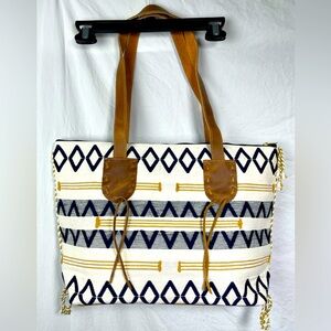 Noonday Collection Aventura Bag-NWT-Guatemala-Woven Blue, Tan & White